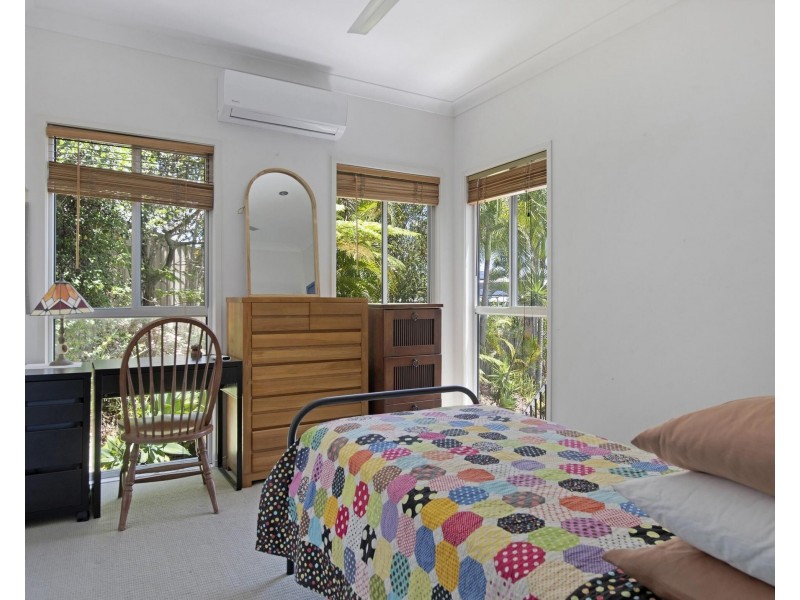 18 Kukulies Court, Currumbin Waters QLD 4223