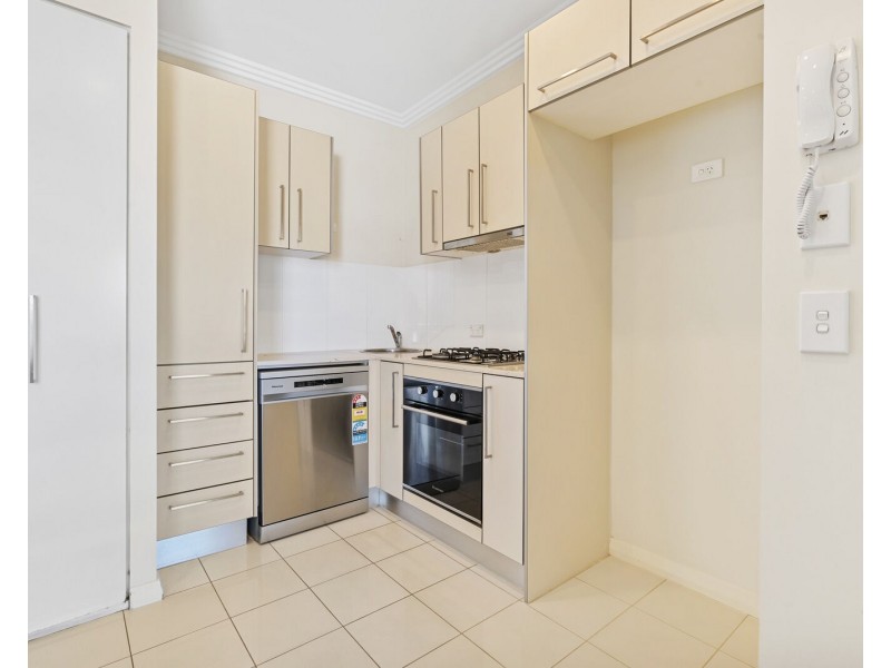 2211/10 Fifth Avenue, Palm Beach QLD 4221