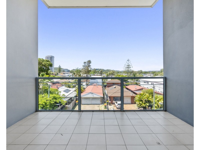 2211/10 Fifth Avenue, Palm Beach QLD 4221