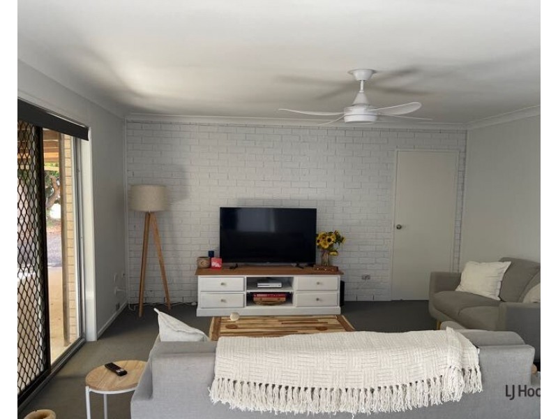 2/15 Walker Avenue, Palm Beach QLD 4221