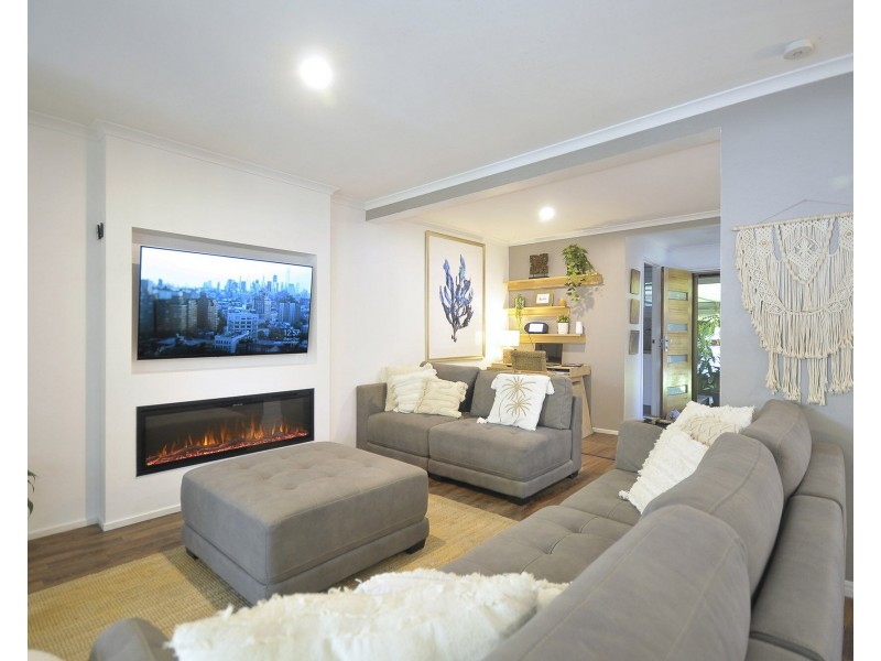 3/69 Mitchell Avenue, Currumbin QLD 4223