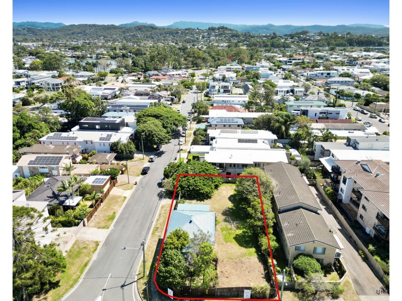 1056 & 1058 Gold Coast Highway, Palm Beach QLD 4221