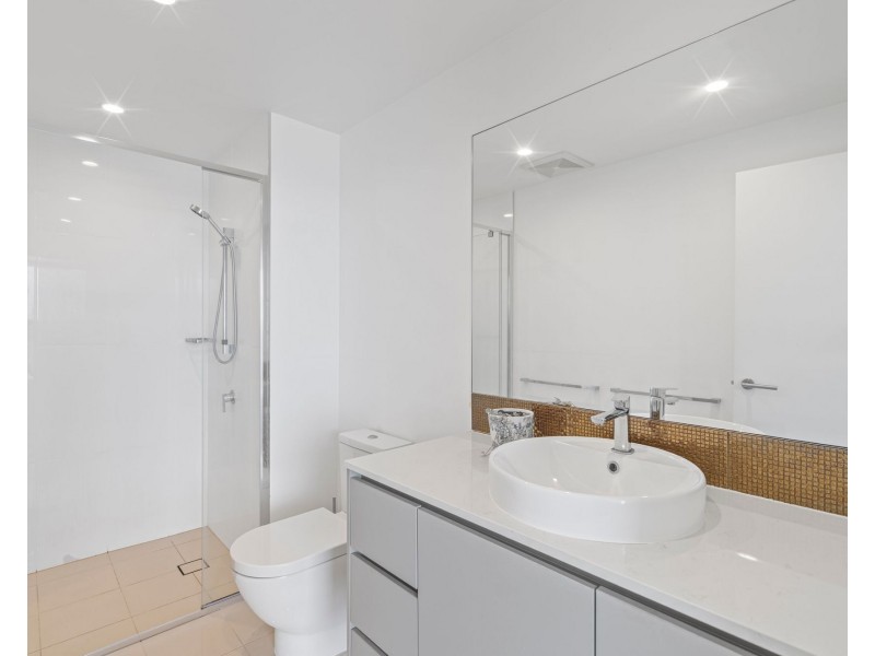 1803/3440 Surfers Paradise Boulevard, Surfers Paradise QLD 4217