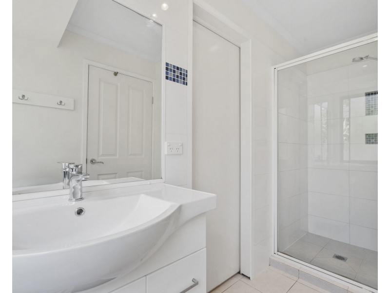 3 Beaumont Court, Currumbin Waters QLD 4223