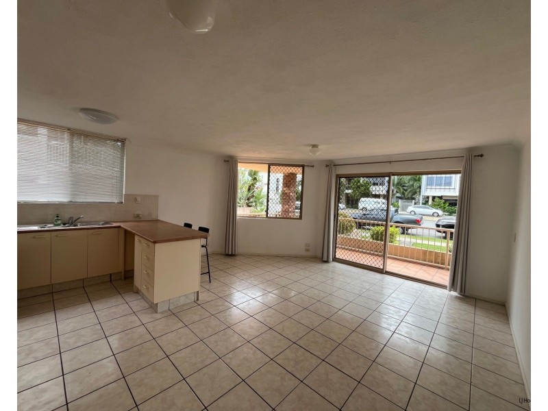 1/1078 Gold Coast Highway, Palm Beach QLD 4221