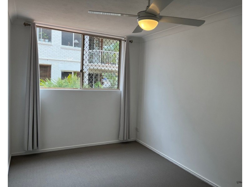 1/1078 Gold Coast Highway, Palm Beach QLD 4221