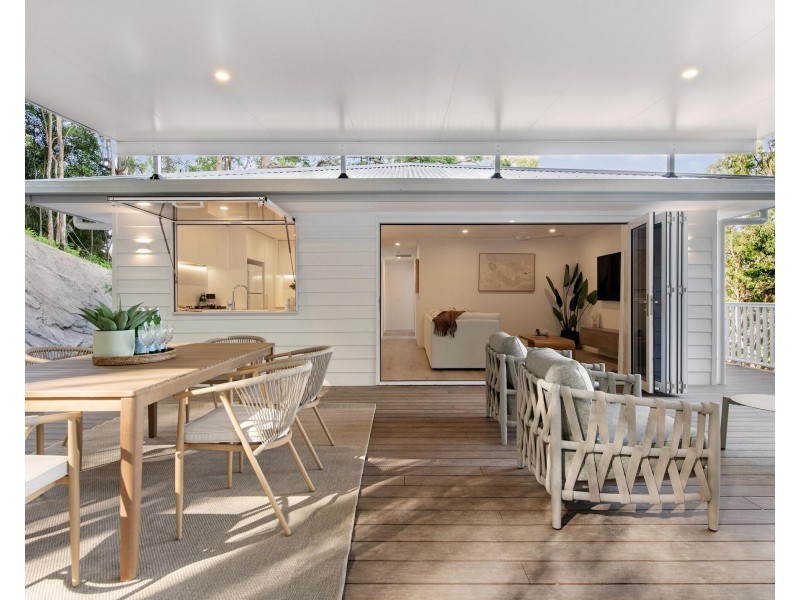 206 Tierney Drive, Currumbin Waters QLD 4223