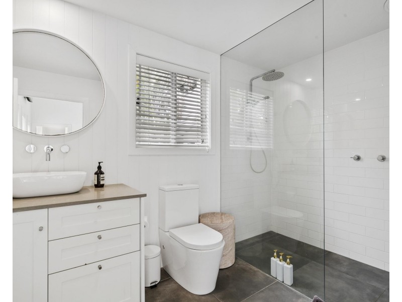 103 Sunshine Parade, Miami QLD 4220