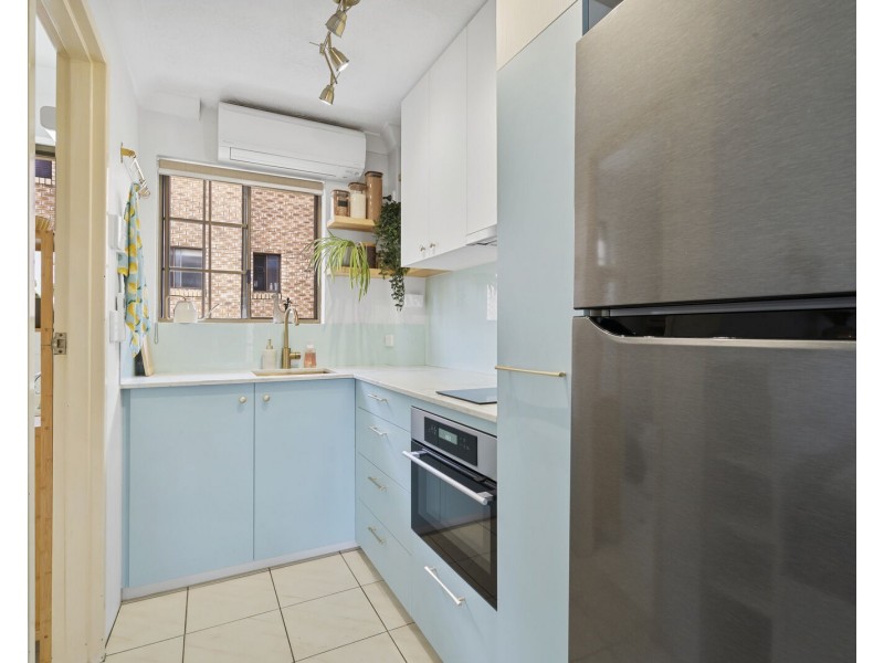 13/1072 Gold Coast Highway, Palm Beach QLD 4221