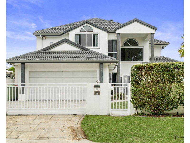 86 Melaleuca Drive, Palm Beach QLD 4221
