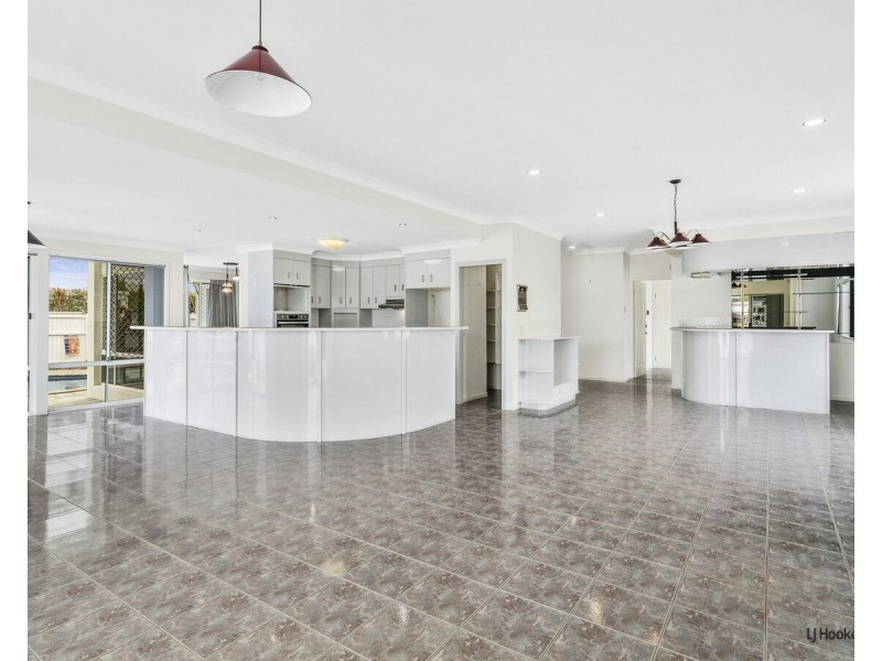 86 Melaleuca Drive, Palm Beach QLD 4221