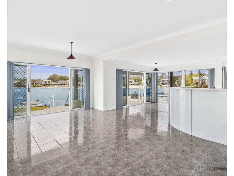 86 Melaleuca Drive, Palm Beach QLD 4221