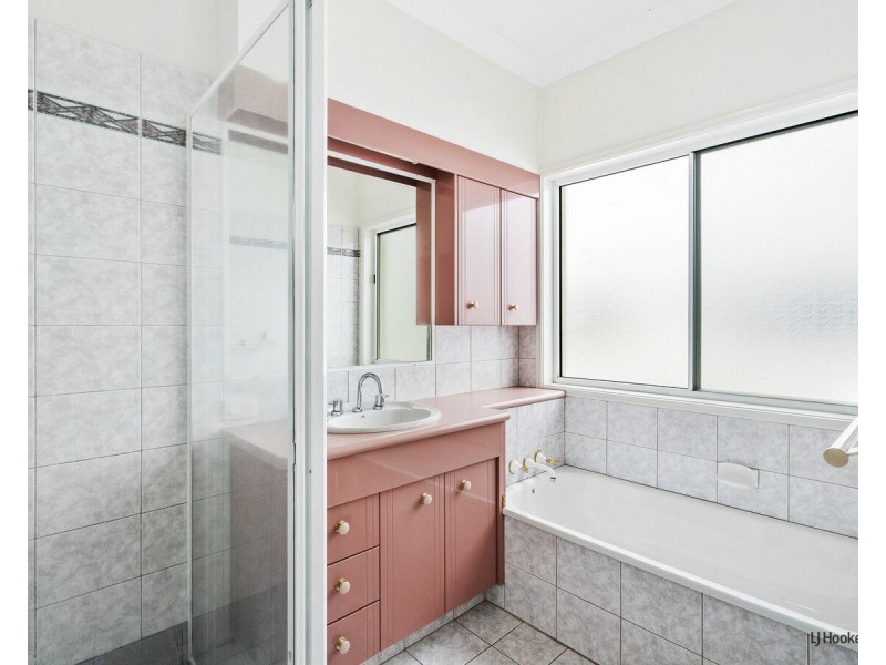 86 Melaleuca Drive, Palm Beach QLD 4221