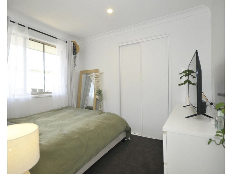 22 Kalmia Court, Elanora QLD 4221