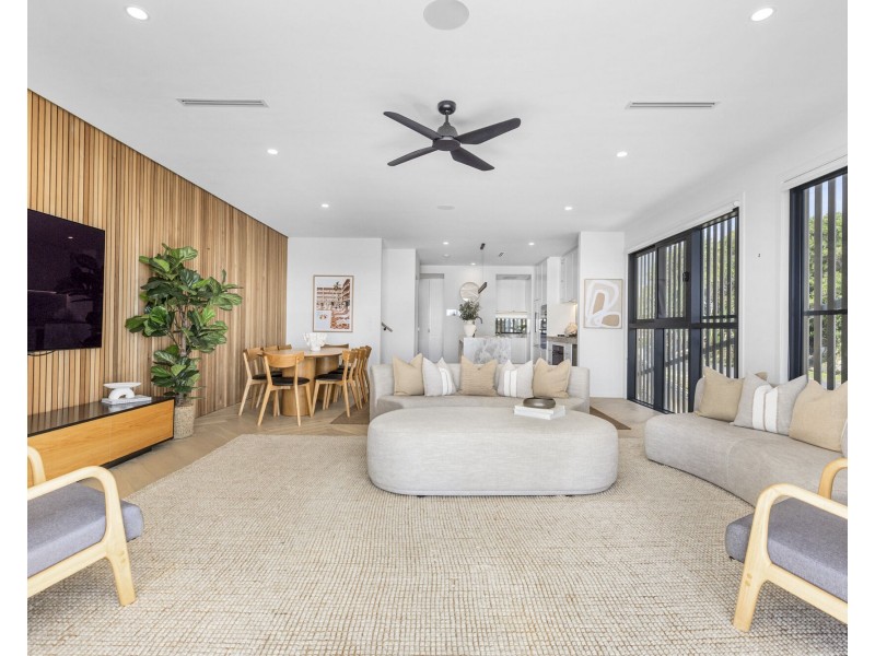 1/22 Wagawn Street, Tugun QLD 4224