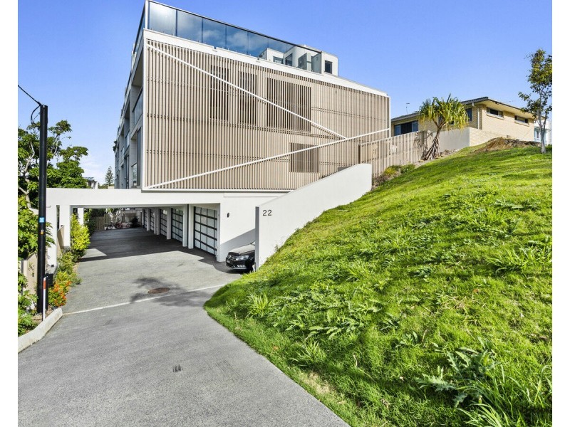 1/22 Wagawn Street, Tugun QLD 4224