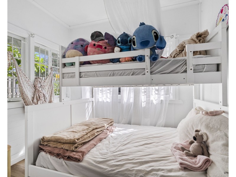 234 Jefferson Lane, Palm Beach QLD 4221