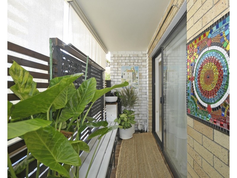 1/69 Golden Four Drive, Bilinga QLD 4225