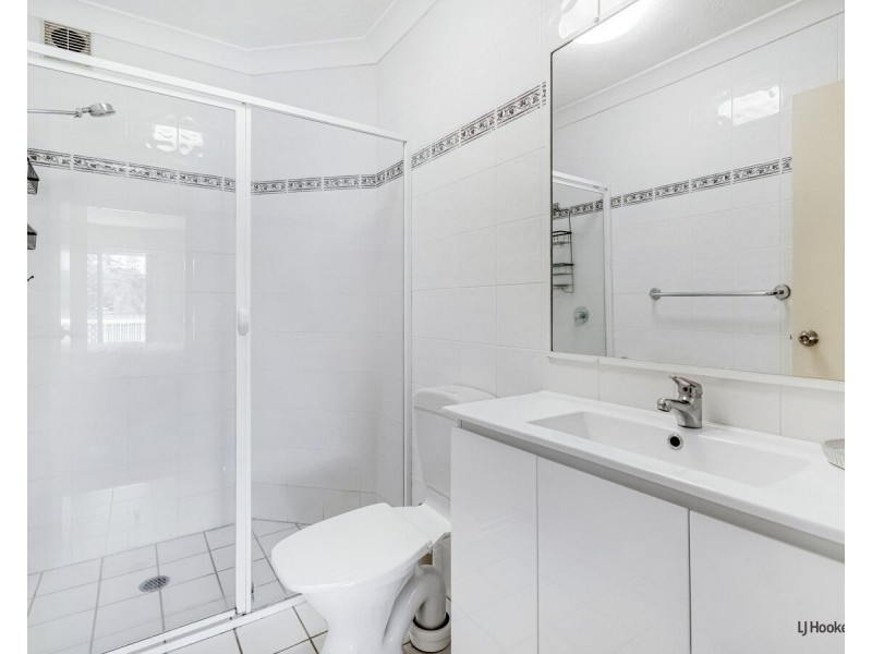 2/29-31A Dixon Street, Coolangatta QLD 4225