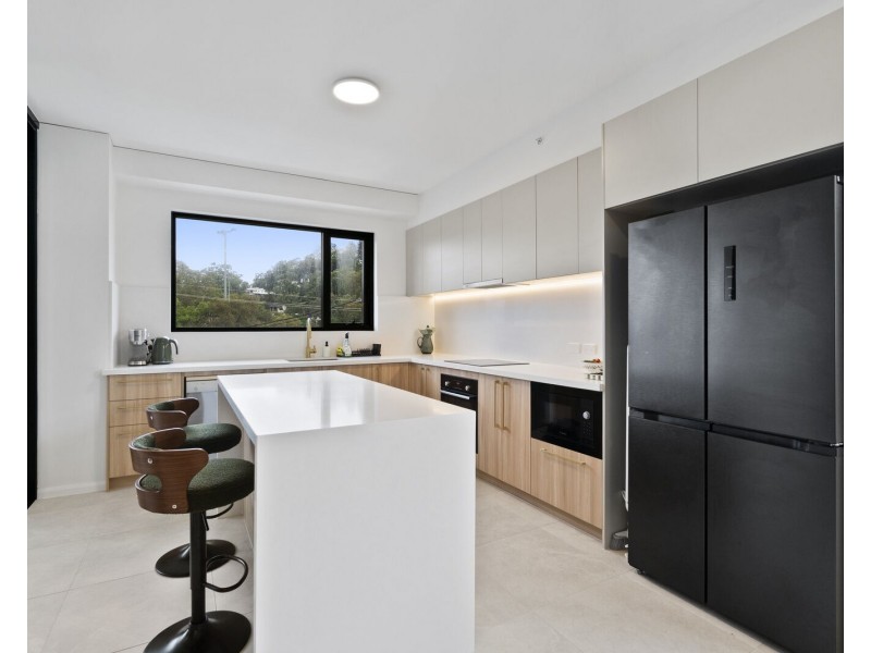 302/19 Appel Street, Coolangatta QLD 4225