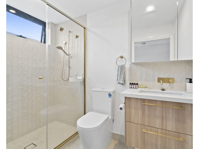 302/19 Appel Street, Coolangatta QLD 4225