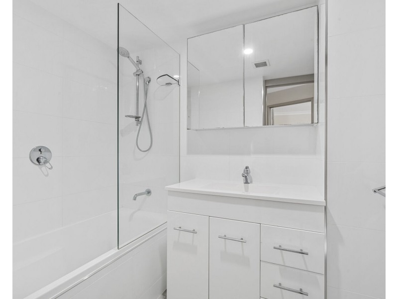 53/23 Wharf Street, Surfers Paradise QLD 4217