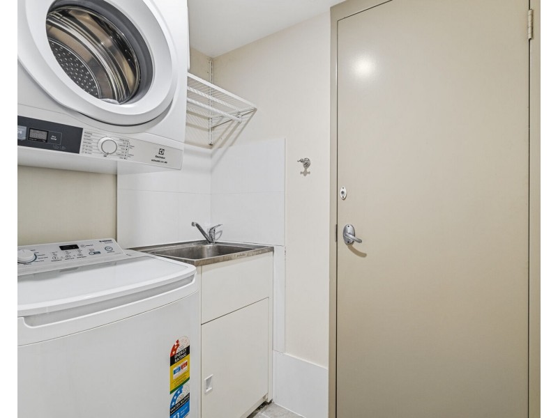 53/23 Wharf Street, Surfers Paradise QLD 4217