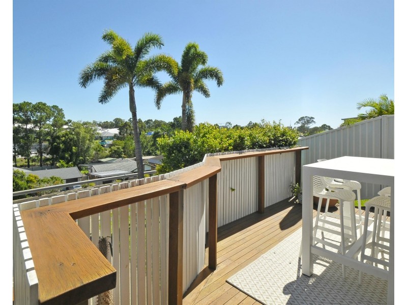 171 K P McGrath Drive, Elanora QLD 4221