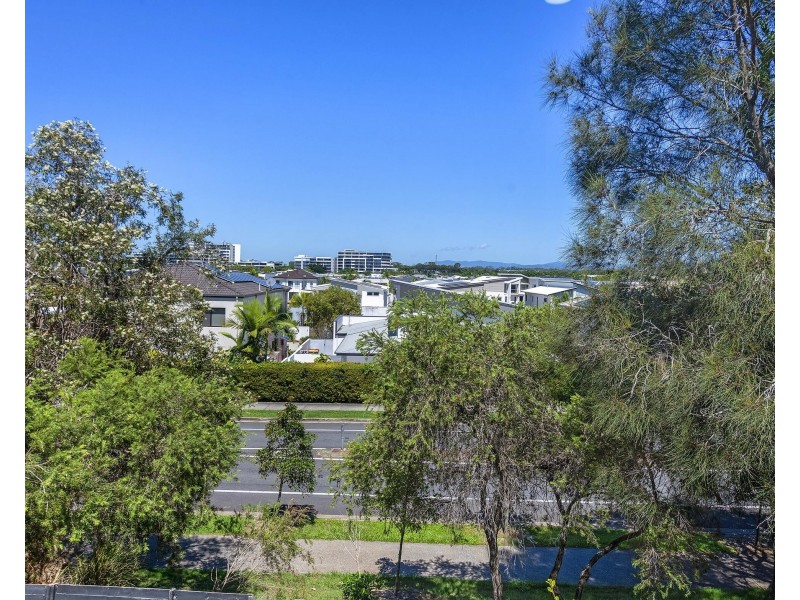 13/503 Pine Ridge Road, Biggera Waters QLD 4216