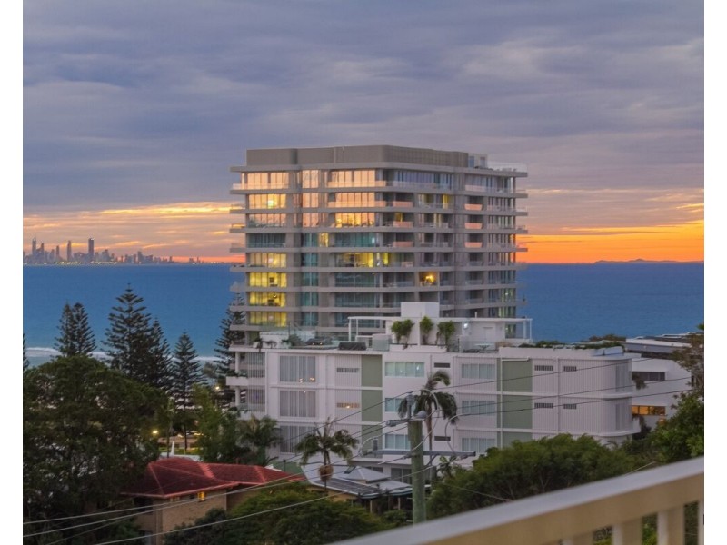 16 Tweed Street, Coolangatta QLD 4225