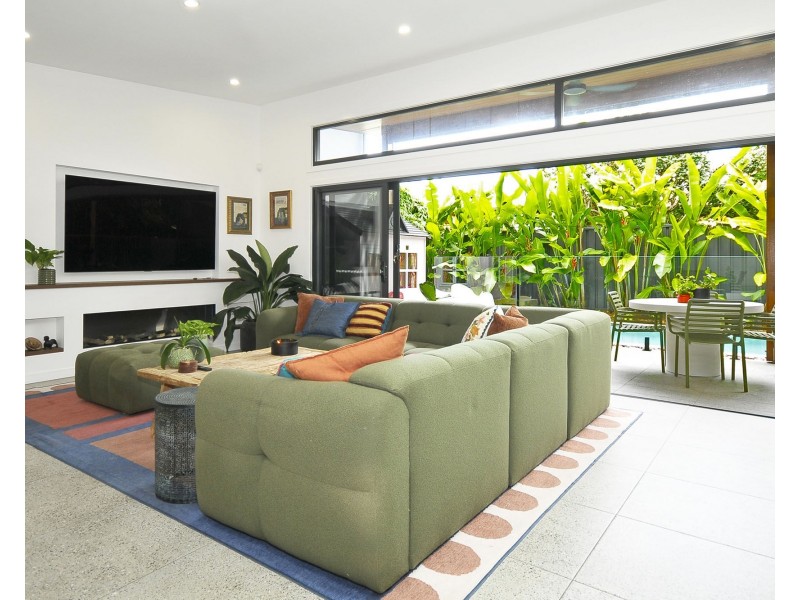 14 Morotai Avenue, Palm Beach QLD 4221