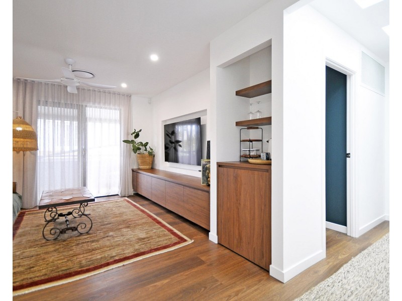 14 Morotai Avenue, Palm Beach QLD 4221