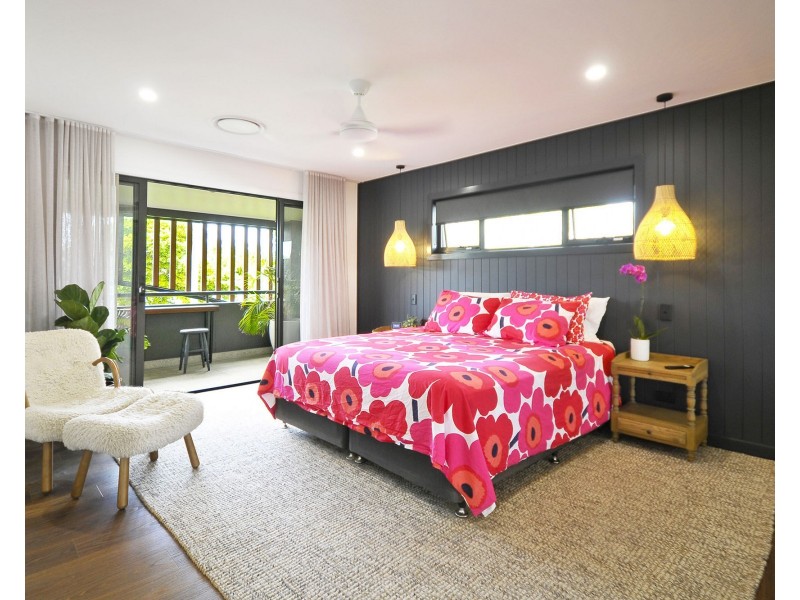 14 Morotai Avenue, Palm Beach QLD 4221