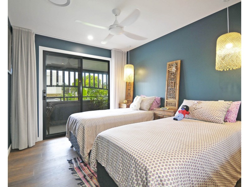 14 Morotai Avenue, Palm Beach QLD 4221