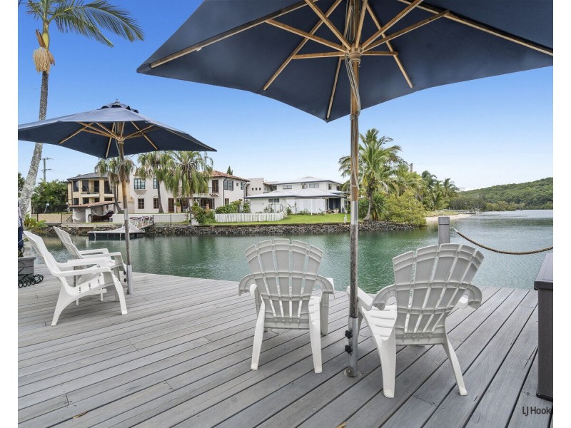 2/43 Murlong Crescent, Palm Beach QLD 4221