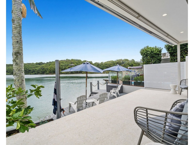 2/43 Murlong Crescent, Palm Beach QLD 4221