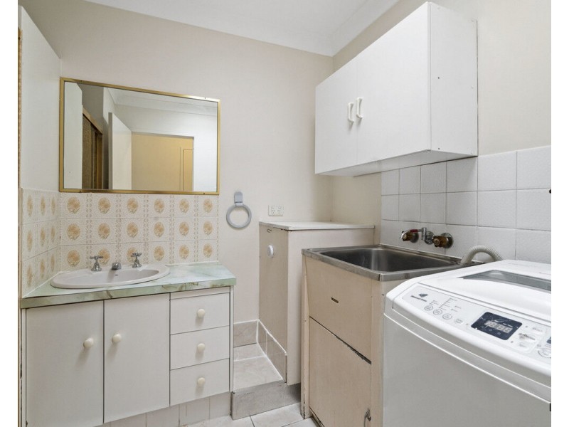 3/56 Sarawak Avenue, Palm Beach QLD 4221