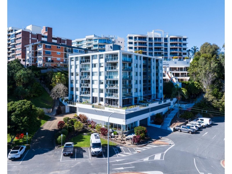 22/22 Marine Parade, Coolangatta QLD 4225