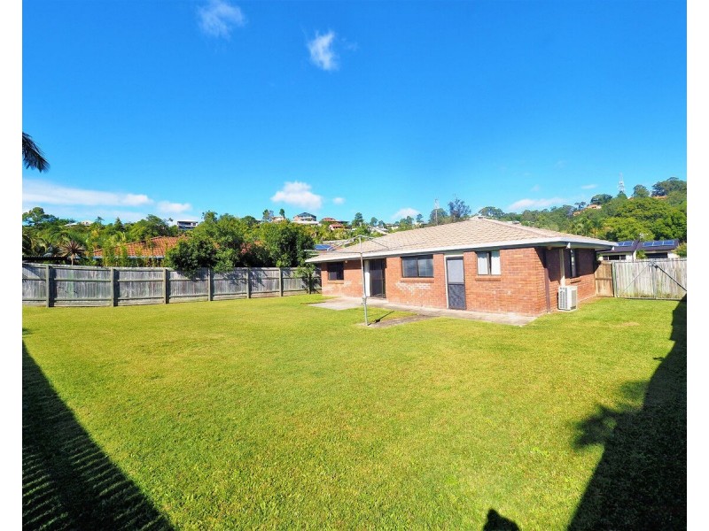 10 Balsa Street, Elanora QLD 4221