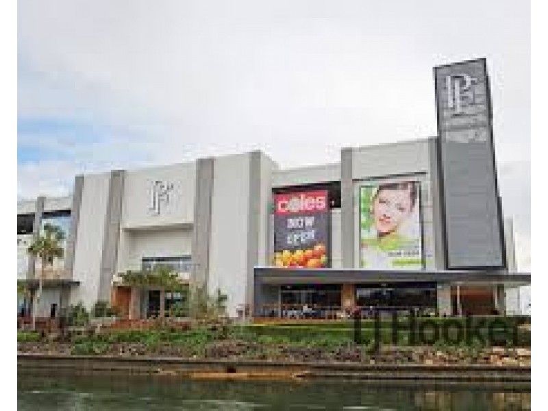 1/7 Orvieto Avenue, Mermaid Waters QLD 4218