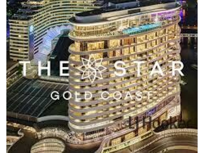 1/7 Orvieto Avenue, Mermaid Waters QLD 4218