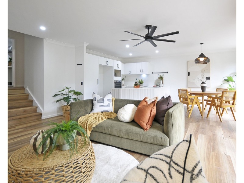 42/15 Simpsons Road, Elanora QLD 4221