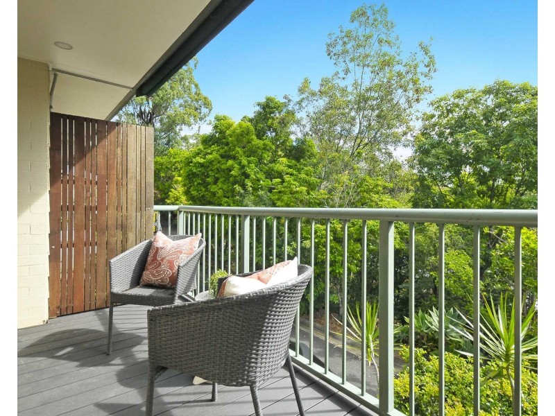 42/15 Simpsons Road, Elanora QLD 4221