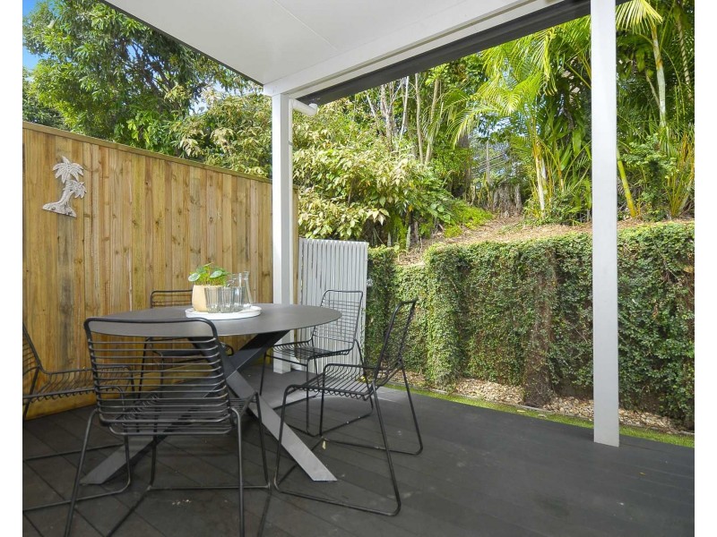 42/15 Simpsons Road, Elanora QLD 4221