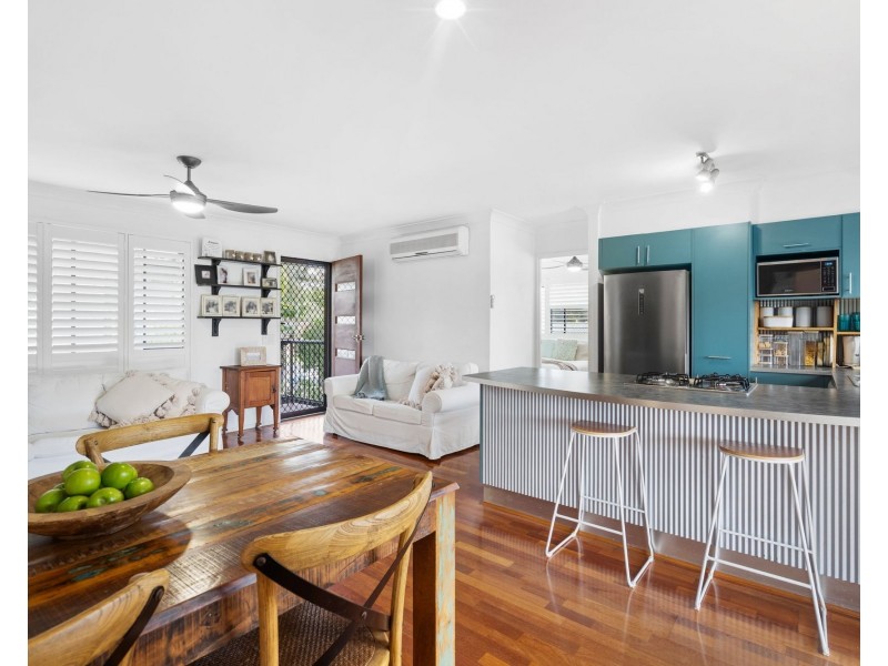 14 Kalmia Court, Elanora QLD 4221