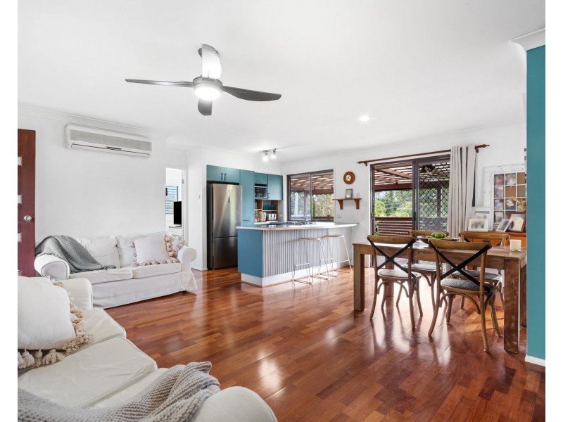 14 Kalmia Court, Elanora QLD 4221