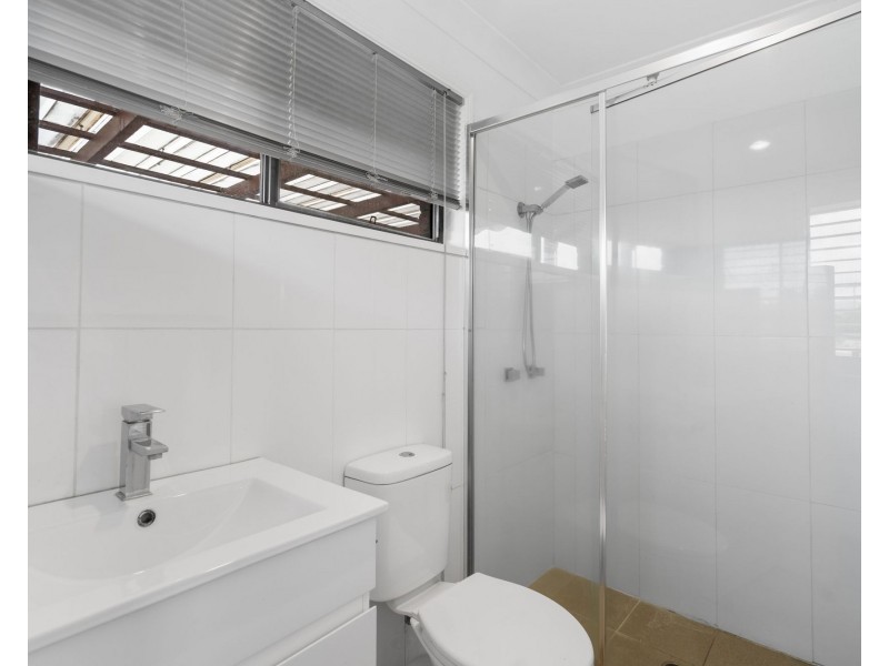 14 Kalmia Court, Elanora QLD 4221