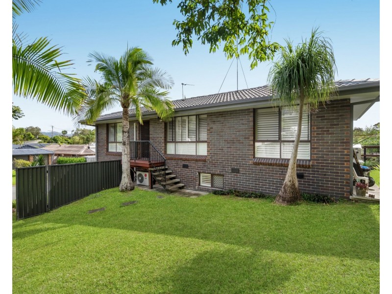 14 Kalmia Court, Elanora QLD 4221