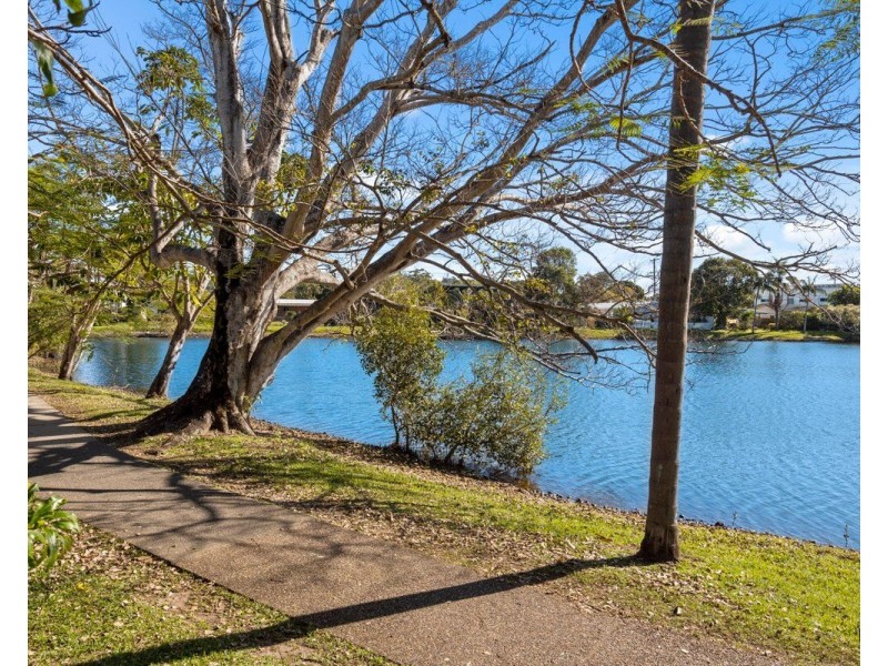 2/58 Laguna Avenue, Palm Beach QLD 4221