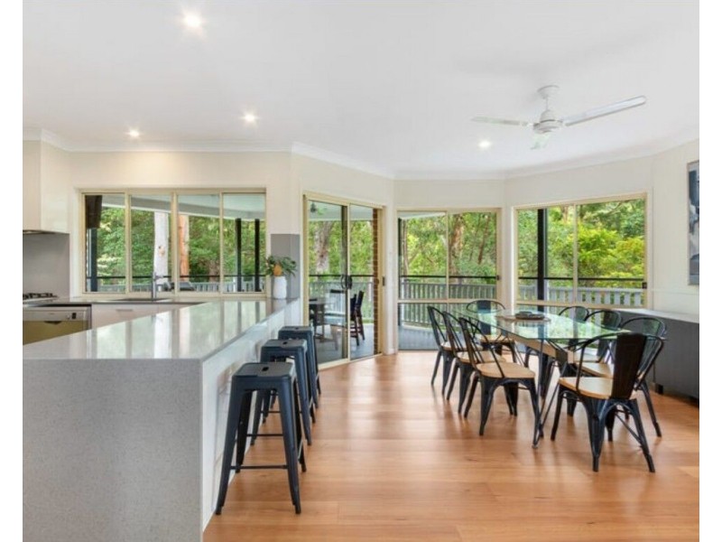 26 Forest Drive, Elanora QLD 4221